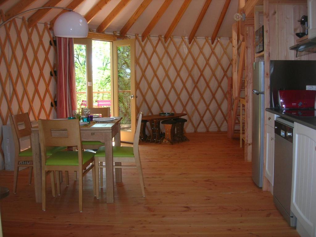 Les Hauts D'Albas Albas (Lot) Quarto foto
